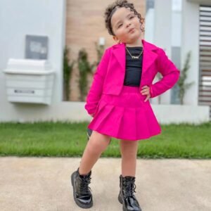 Airy style cropped coats and pleated a line mini skirts baby girls sets in princess pink